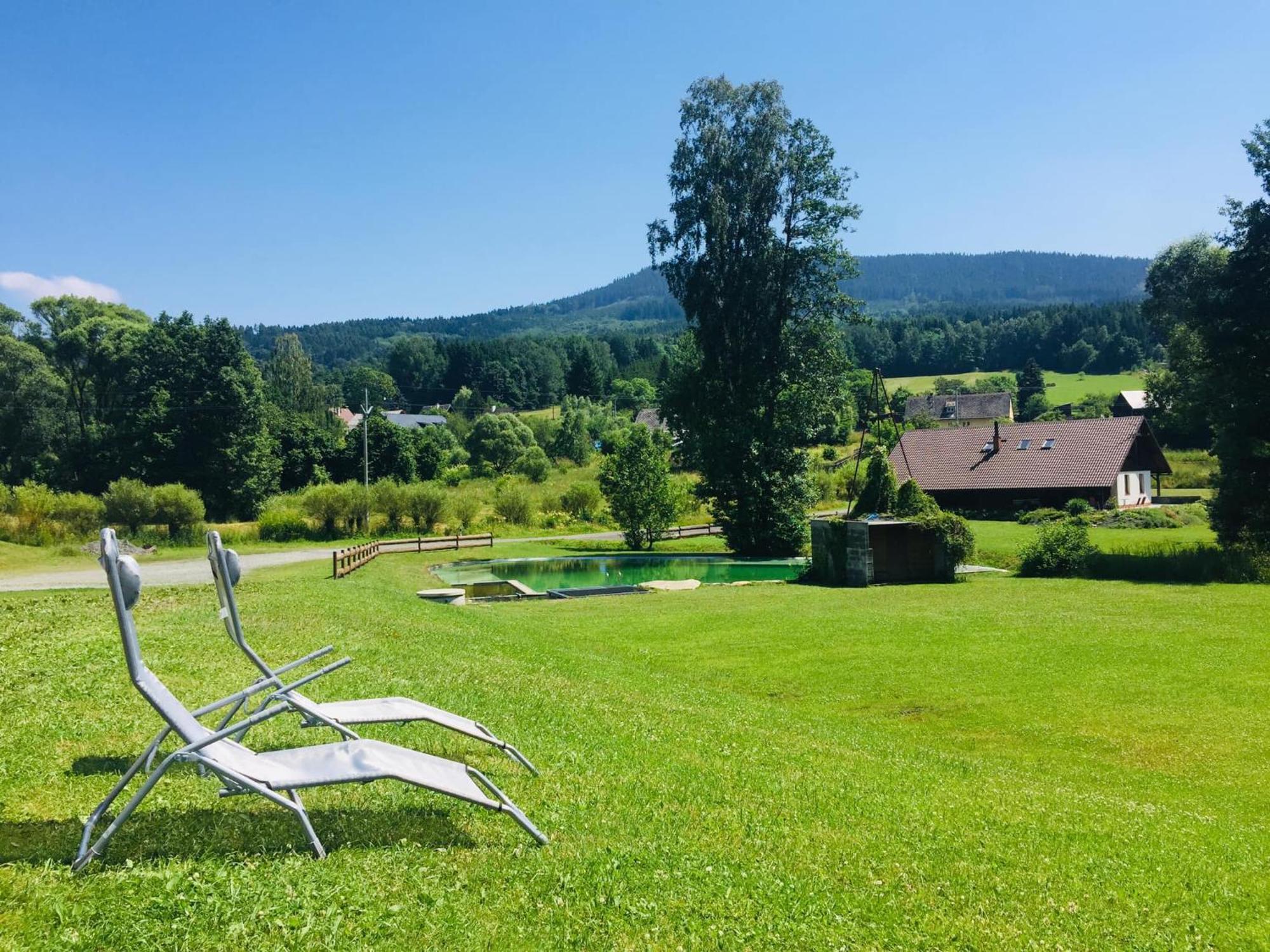 Penzion a apartmány Skipark Hraběšice Krasne Esterno foto
