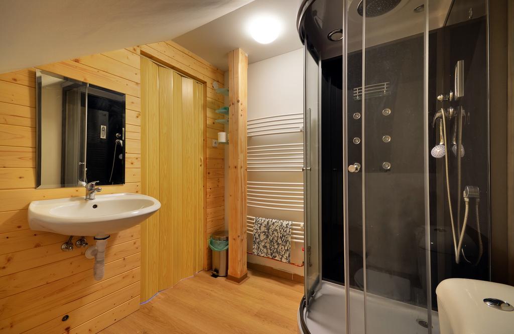 Penzion a apartmány Skipark Hraběšice Krasne Esterno foto