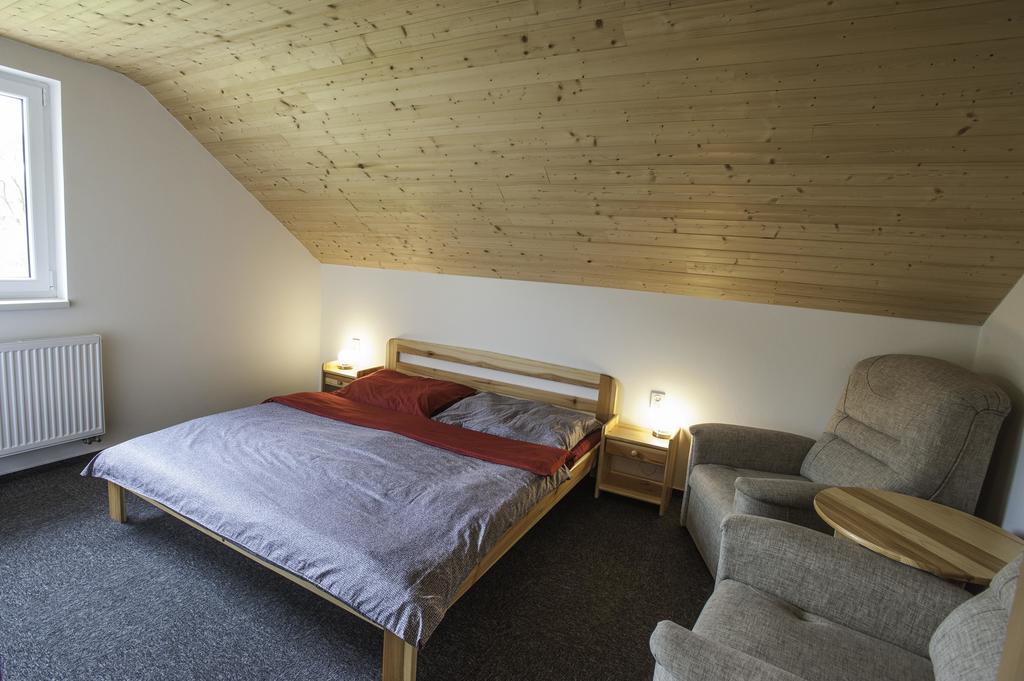 Penzion a apartmány Skipark Hraběšice Krasne Esterno foto